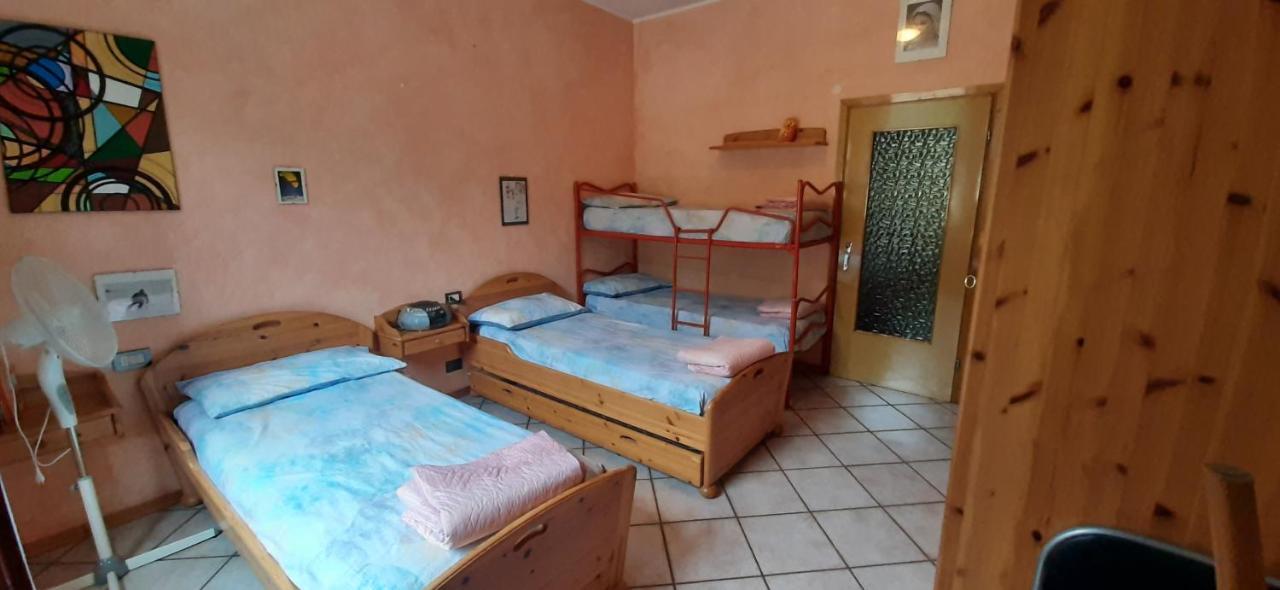 Casa Vacanza Frankino Apartman Bellano Kültér fotó